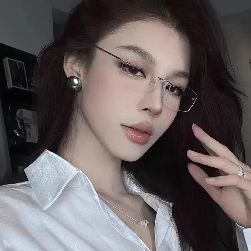 New UltraLight Rimless Myopia Glasses HD Anti Blue Light Gold Wire Small Frame Square Versatile Myopia Glasses