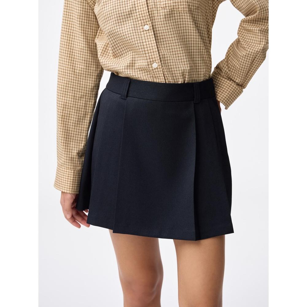 Gu By Uniqlo Side Pleated Skirt