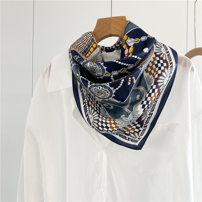 Luxury Women Silk Scarf Glowing Pearlescent Sheen Print 12MM Mulberry Silk Scarf Shawl Square Wrap Shawl For Women Bandana