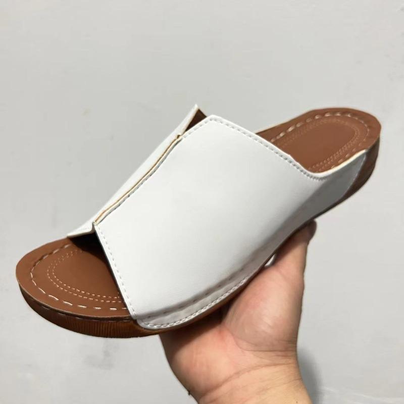 Nuove pantofole con tacco a zeppa da commercio estero da donna con fondo spesso sandali da donna casual e leggeri taglia grande
