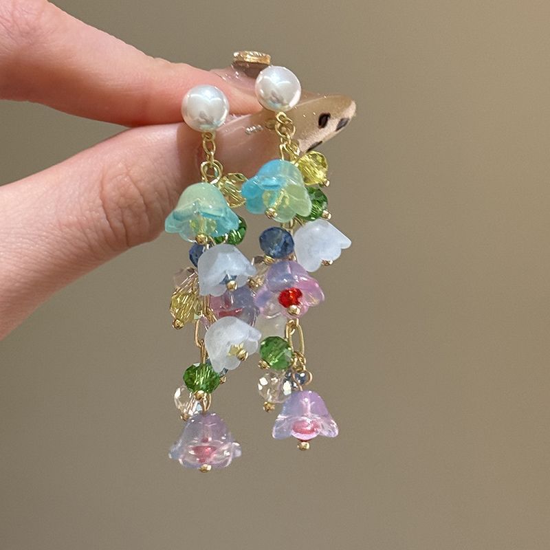 

Винтажные контрастные серьги с цветами, бисером и бахромой, летние серьги в виде сердечек для милой девушки, серьги в дорожном стиле для фотосессий в отпуске