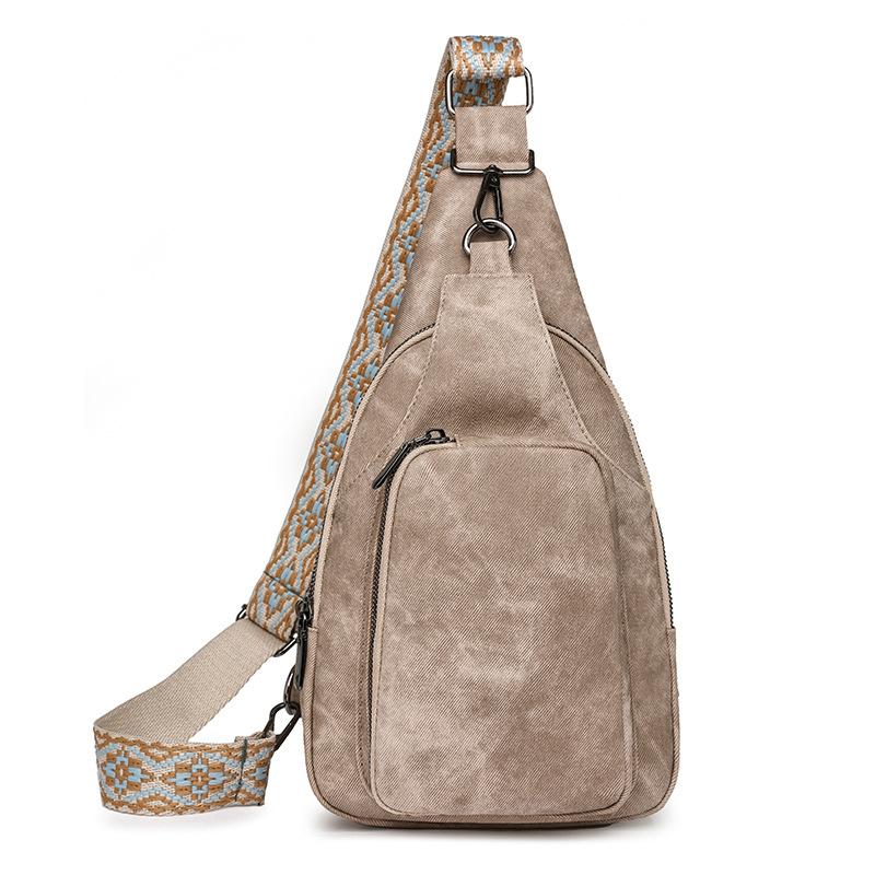 High-end Retro Fashionable Breast Bag for Women In Summer Travel Small Backpack Versatile Light One-shoulder Crossbody Bag