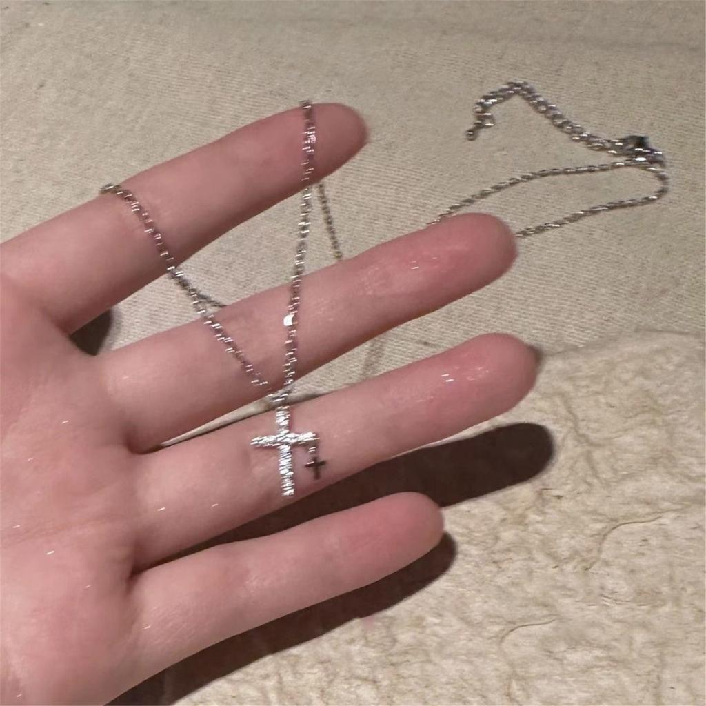 Stylish Crucifix Necklace with Sparkling Zircon Charm Titanium Steel Jewelry Gift for Women Lady Fashion Accessory