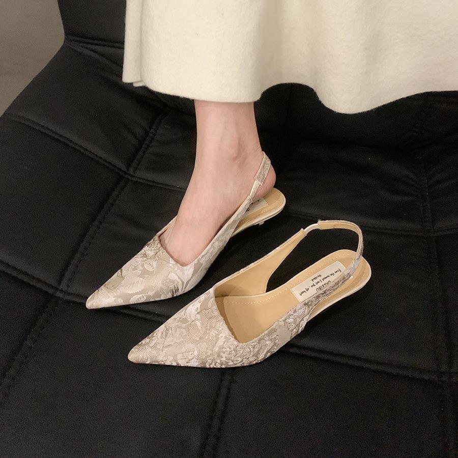 Nai Pai French Evening High Heel Retro Pointed Single Shoes Women's Shoes 2025 Summer New Chinese Beautiful Baotou Sandals