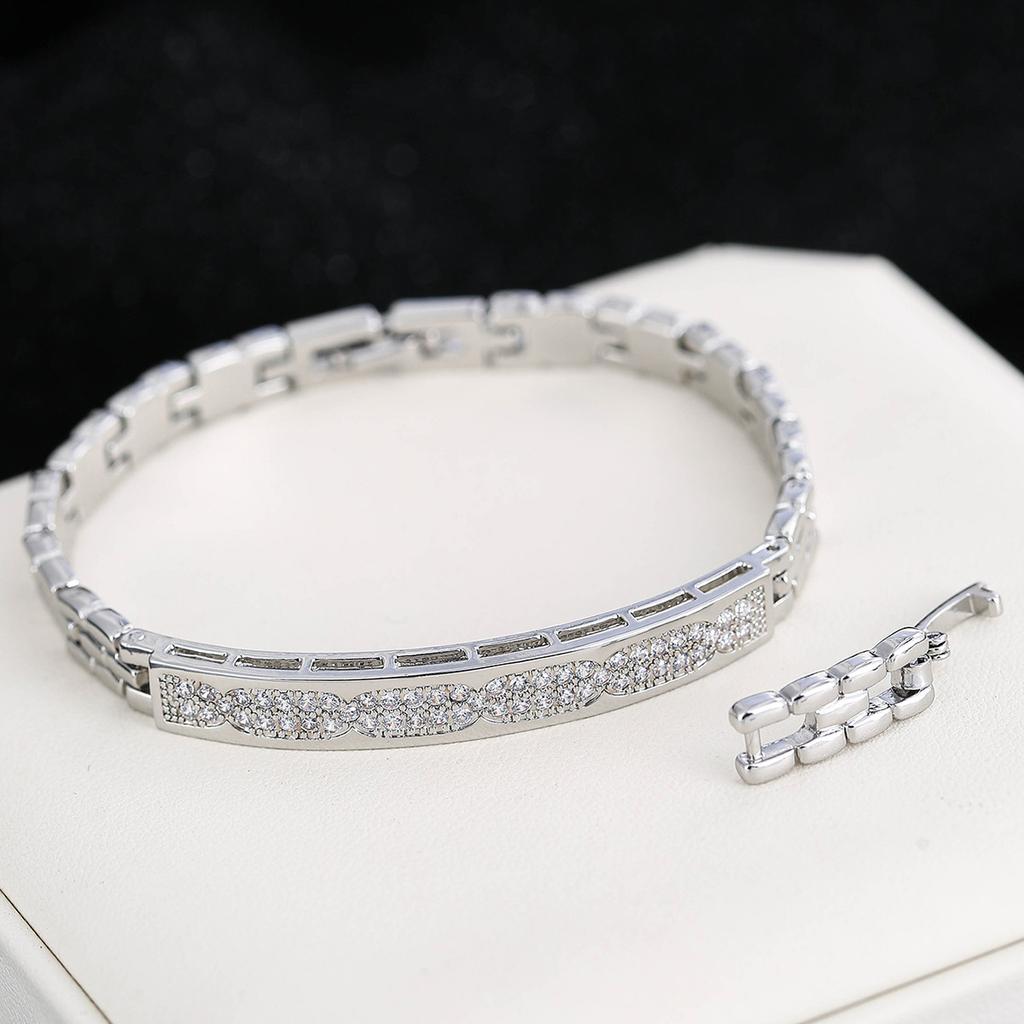 Fashionable Temperament, High-end Watch Strap Chain, Light Luxury Bracelet, Simple and Exquisite Bracelet