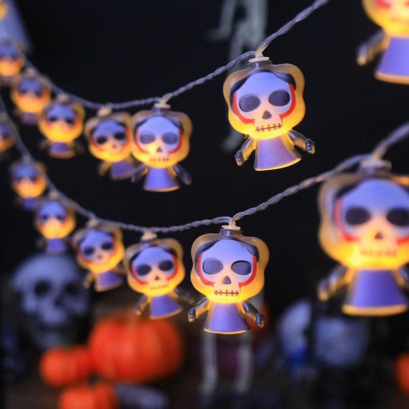 2025 Waterproof Outdoor LED Halloween String Lights for Courtyard Decoration and Atmosphere.