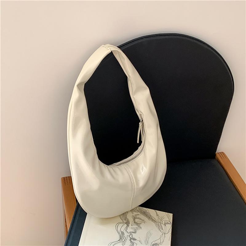 Korean Version Bright Surface Underarm Bag Fashion Fresh Solid PU Patent Leather Handbag Women's High-grade Sense Shoulder Bag