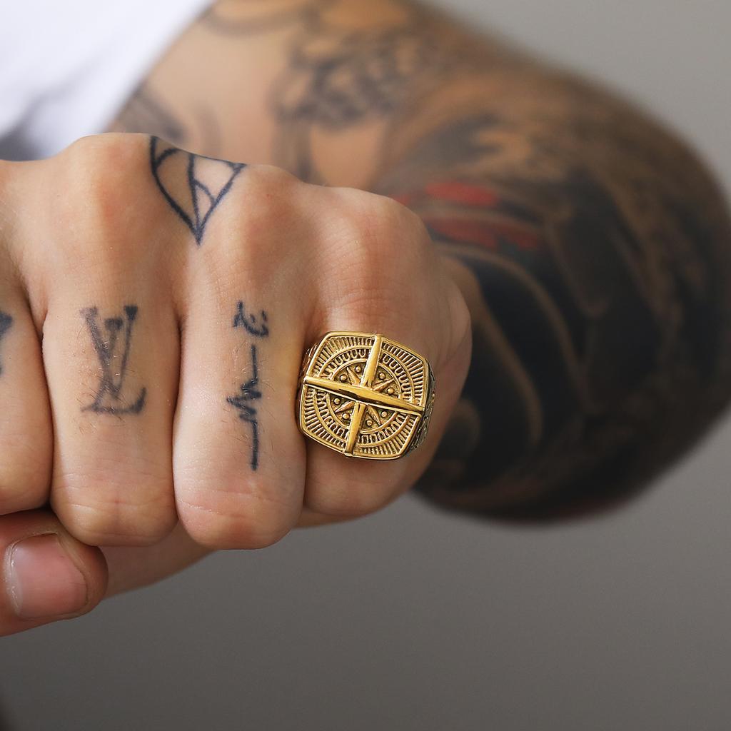 Viking Ring i rustfritt stål Anker Kompass Livets tre Nordic Viking Rune Wolf Ring for menn Kvinner Mote Hip Hop Punk Kjæreste smykker