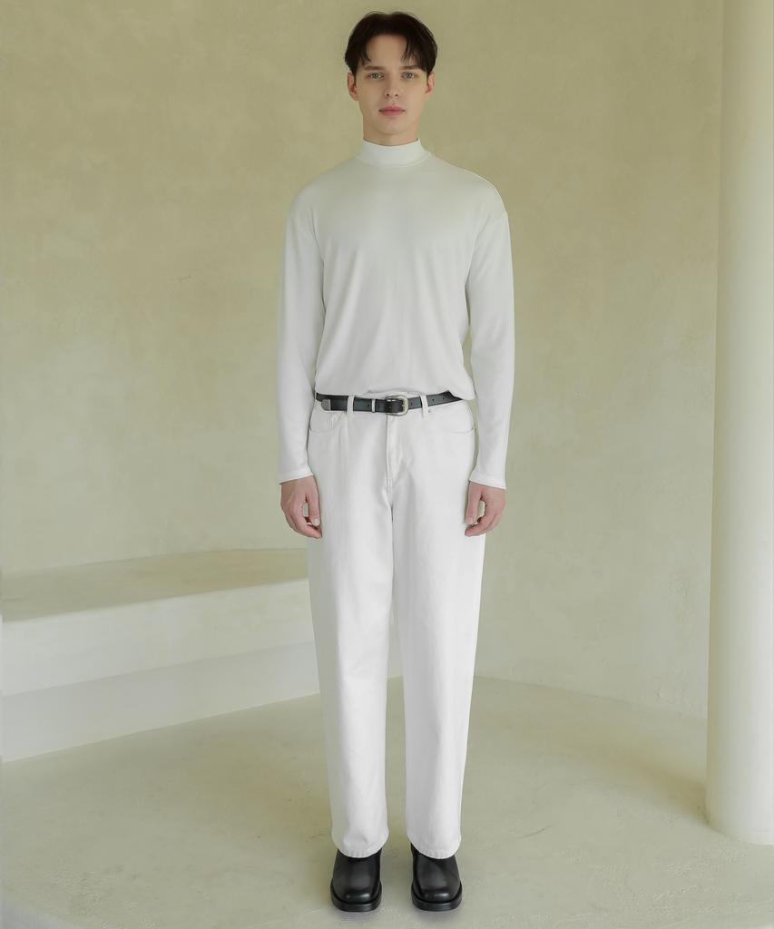 ESN Half Turtleneck Knit T-Shirt Off-White