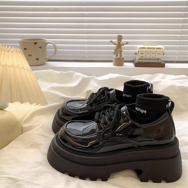 

Британский стиль платформа маленькие кожаные туфли женские весна и осень 2025 новые французские ретро высокий толстый каблук универсальные одинарные туфли 40