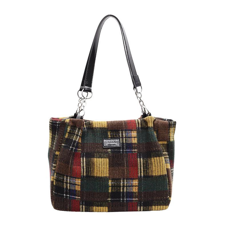 2025 New Bag Niche Design Sense High Value Messenger Bag Large Capacity Retro College Student Tote Bag