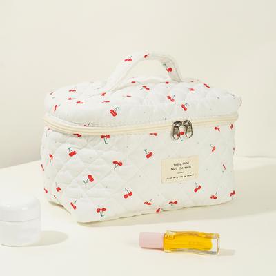 Women Quilted Makeup Bag Cosmetic Organizer Bag Cherry Pattern Aesthetic Cosmetic Bag Cosmetic Clutch Bag Outdoor Travel Bag