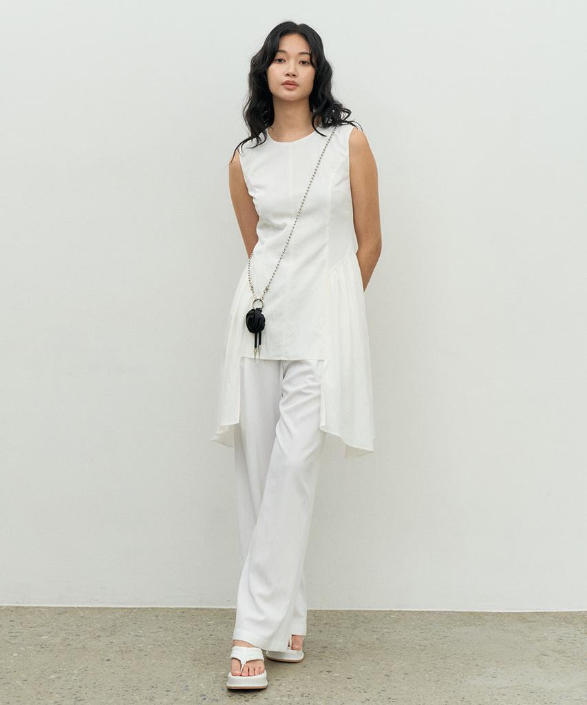 MAKE A TOAST Semi Low-Rise Pocket Pants White Mbespa005Wh