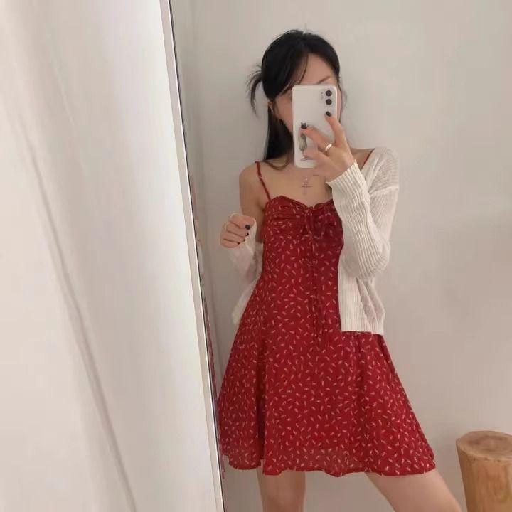 Retro Floral Spaghetti Strap Red Mini Dress - Slimming & Age-Defying Summer Style for Women
