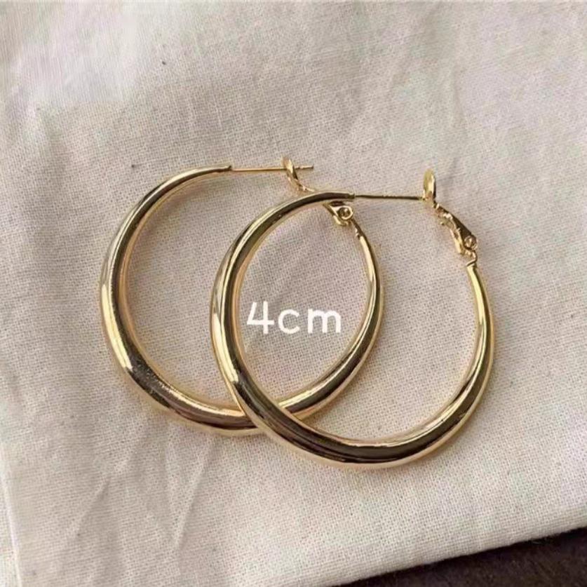 Japanese and Korean Su Ring Silver Needle Large Earrings New High-end Versatile Earrings Women's Autumn and Winter Explosion Simple Style