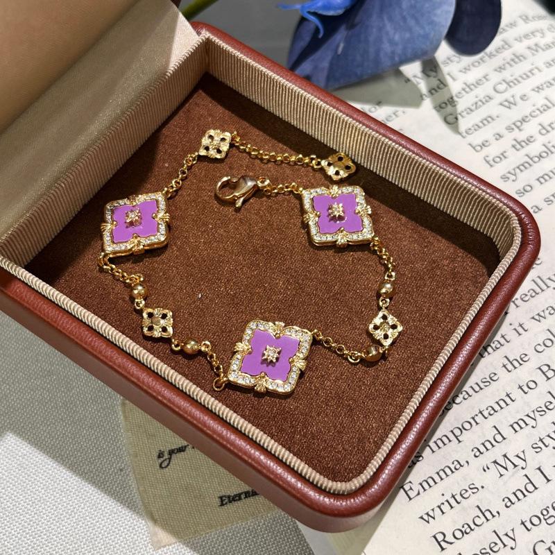 Italian Cloth Qi Lati Natural White Fritillary Four-Leaf Clover Bracelet Women'S Fashion Retro Rhombus Chalcedony Jewelry