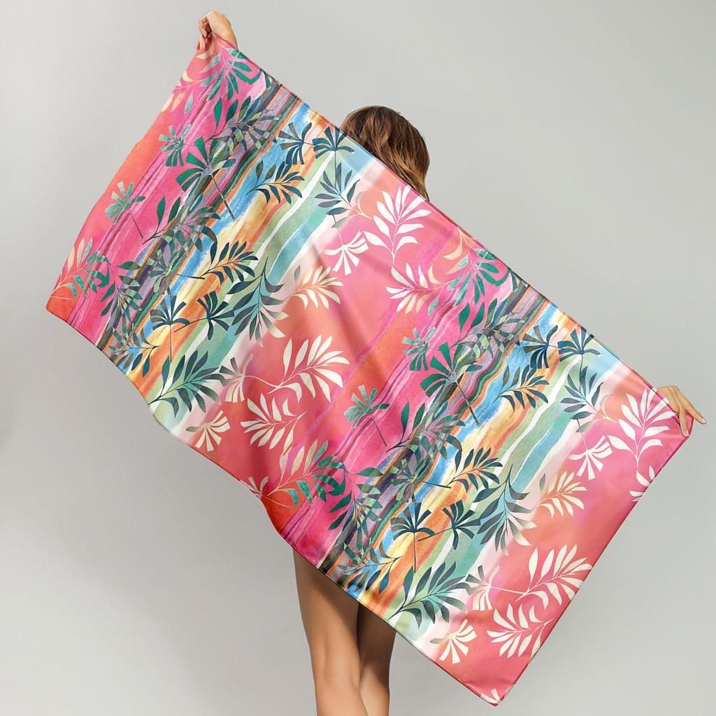 Tropisches Monstera-Blatt bedrucktes Strandtuch Schnelltrocknendes Polyester Badetuch Grünes Palmen-Sandfreies Handtuch für den Sommerurlaub