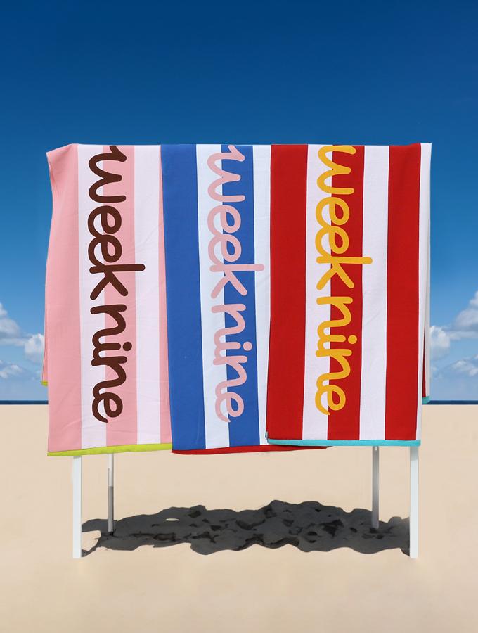 Wikeunain Fast-Absorbing Swim Play Line Beach Towel _ Pink