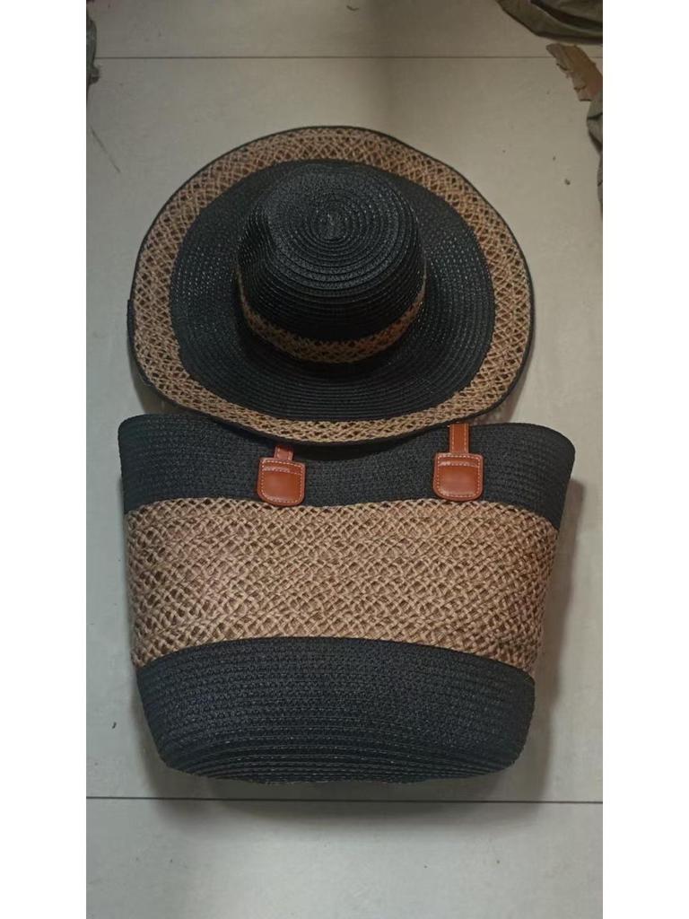 Trendy French One-Shoulder Straw Tote: Large-Capacity Woven Beach & Vacation Handbag for Women
