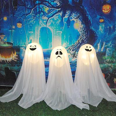 Halloween Decoration With LED Lights Emitting White Ghosts Inserted Into Terrifying Courtyards, Outdoor Party Decorations, Props