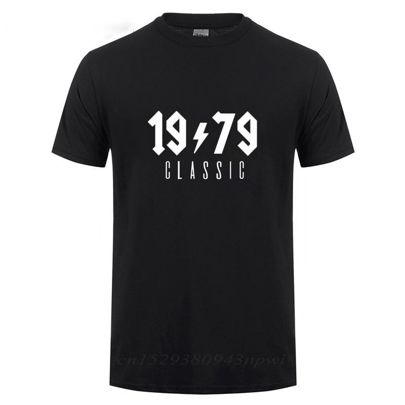 Geboren In 1979 T-shirt Vaderdag Cadeau Grappig 40 Jaar Verjaardagscadeau Voor Papa Echtgenoot Mannen Korte Mouw Ronde Hals Katoenen T-shirt