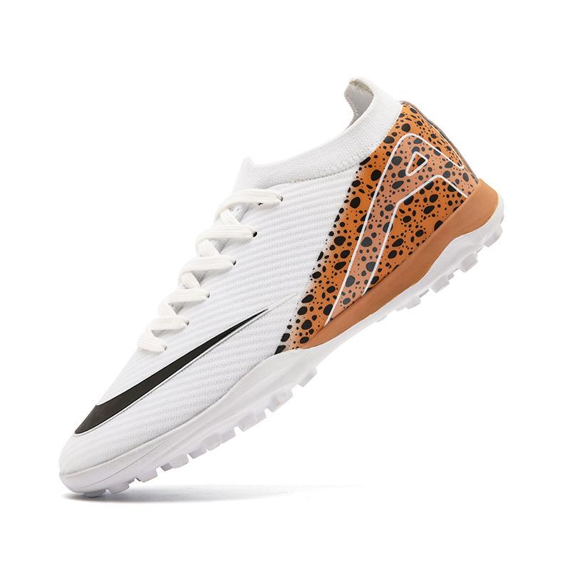 Low-top football shoes for young and young men's and women's C SOES sports shoes competition training shoes