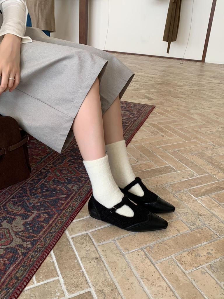 2025 Winter Atmosphere! Temperament Woolen Pointed Splicing Mary Jane Shoes Women's Autumn Velvet Inner Height-increasing Single Shoes