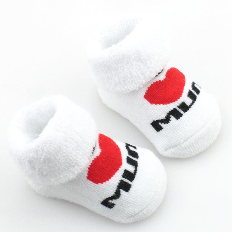 Babysockor Bomull Mini Söta Flickor Pojkar Älskar Pappa Älskar Mamma Nyfödda Barnsockor Småbarn Baby Golv Sängkläder Strumpor Baby Billiga Saker