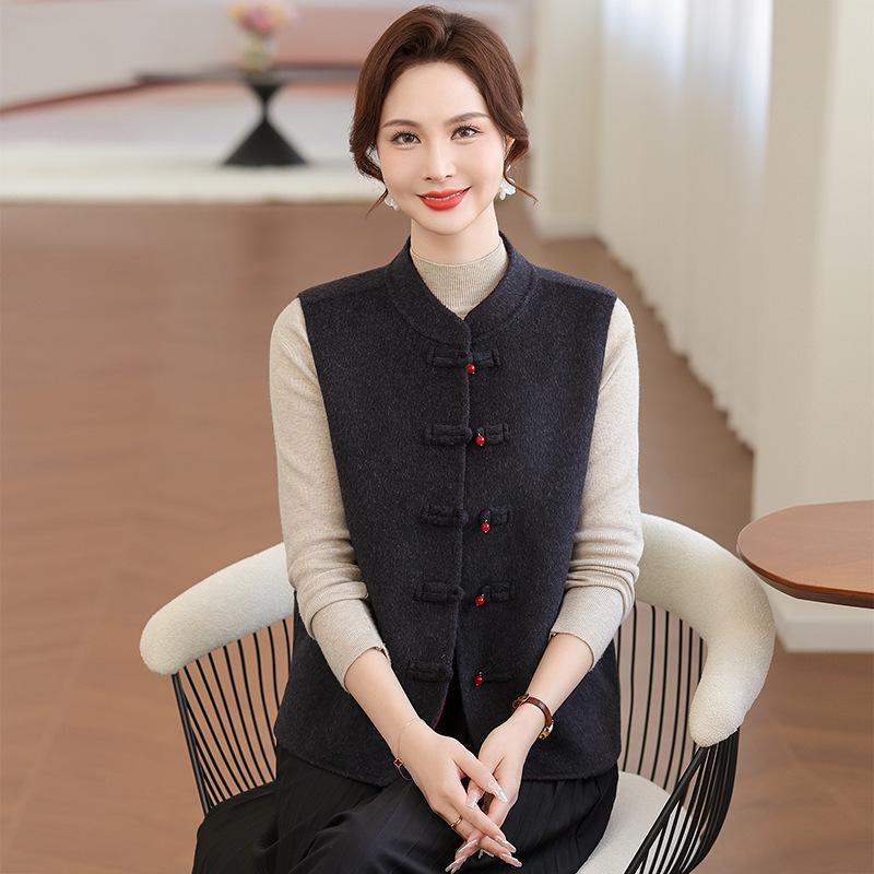 

New 2026 Spring Wool Vest for Middle-Aged and Elderly Women - Red Mother s Vest M (120-135 lbs)