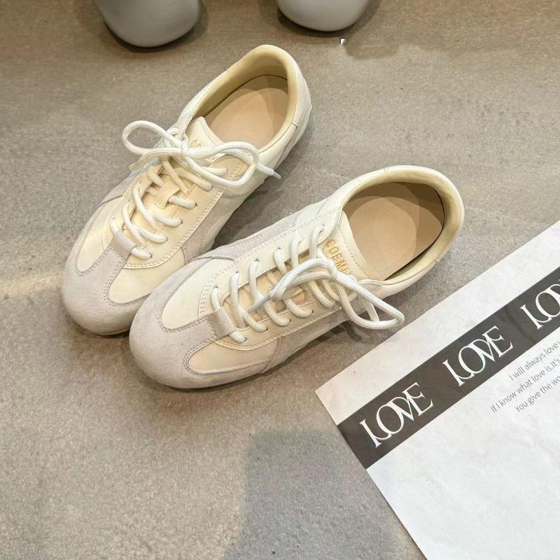 

Leather women s spring new versatile flat-bottomed lace-up casual shoes sneakers tide 40