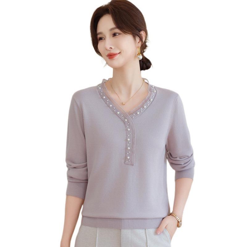 Mom's Autumn Dress Bottoming Shirt, Age-reducing Elderly Women's Loose Knitted Sweater, Middle-aged Women's Top