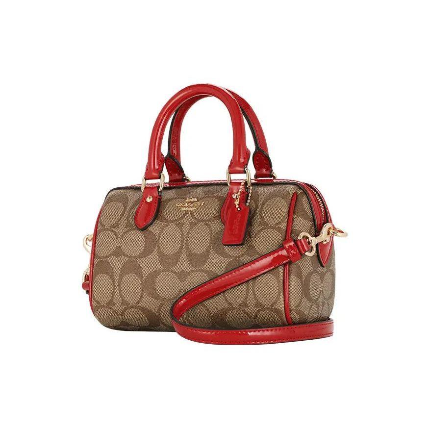 Coach Cutie 18 Chei Clasice Monogram Accesorii PVC Piele Geantă Boston Geantă de mână Geantă de umăr Geantă mică de damă Maro Roșu CN751-IMVGQ