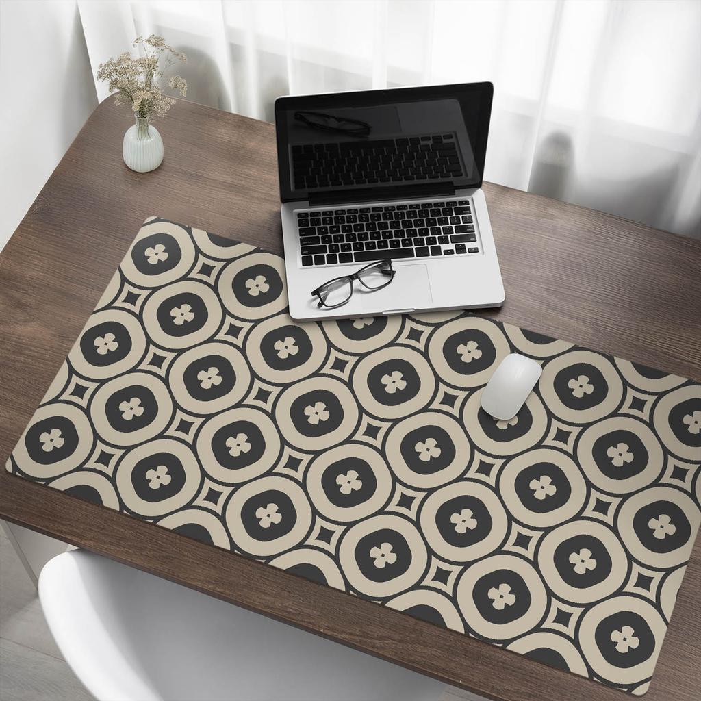 Decorative Desk Mat With Geometric Retro Pattern Graphic 120X60 Cm