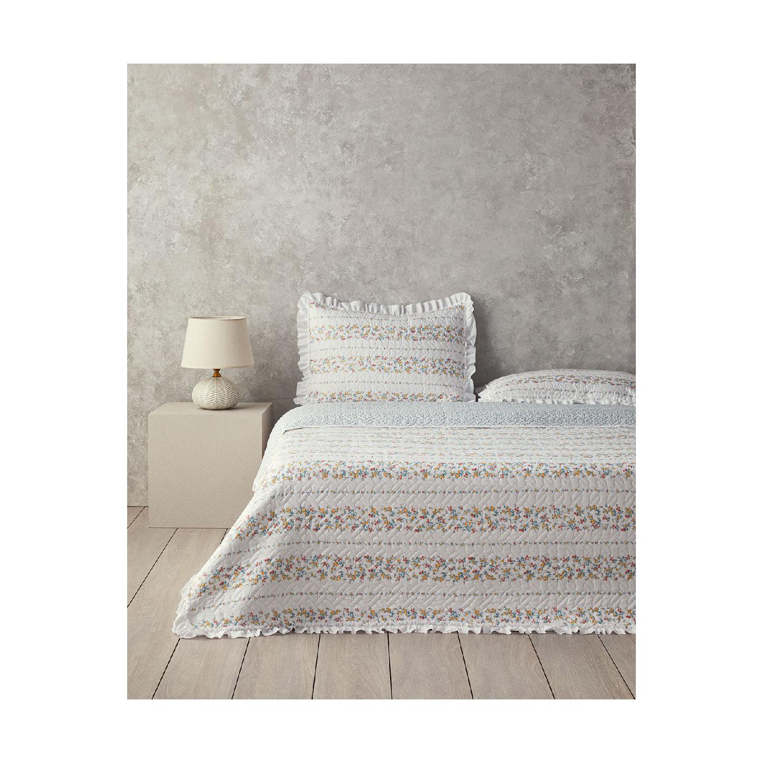 

Bloomy Stripe Double Bed Cover Set Orange помаранчевий