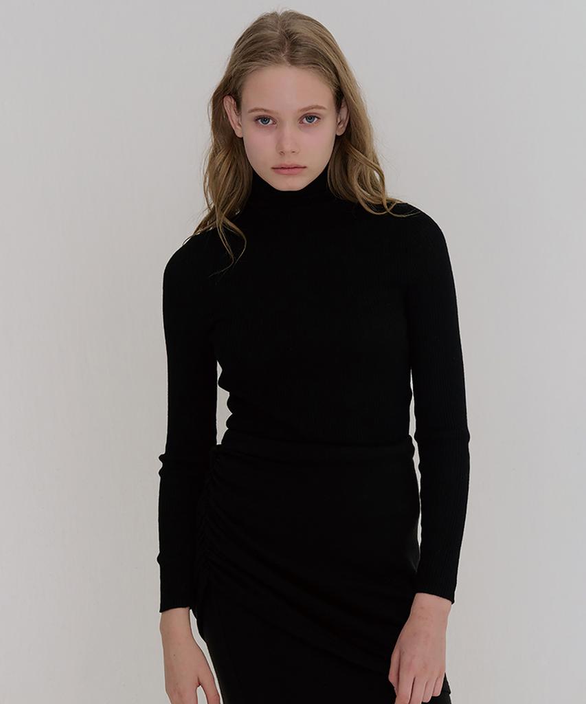 Kamino Ribbed Turtleneck Knit Black
