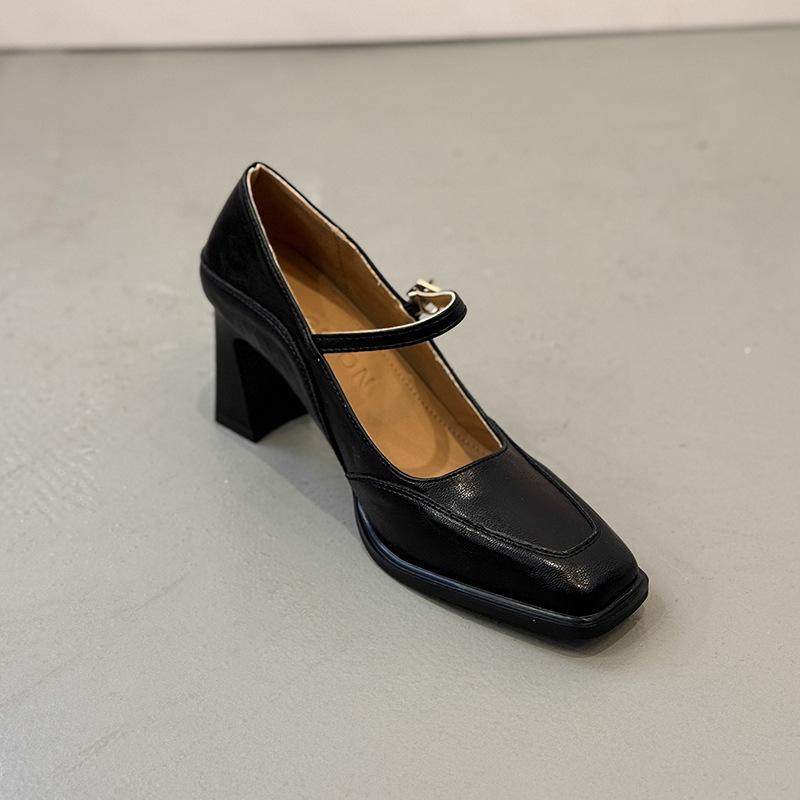 

Retro style square head Mary Jane shoes 2025 new high heels with French light mouth thick heel single shoes small leather shoes 42 чорний