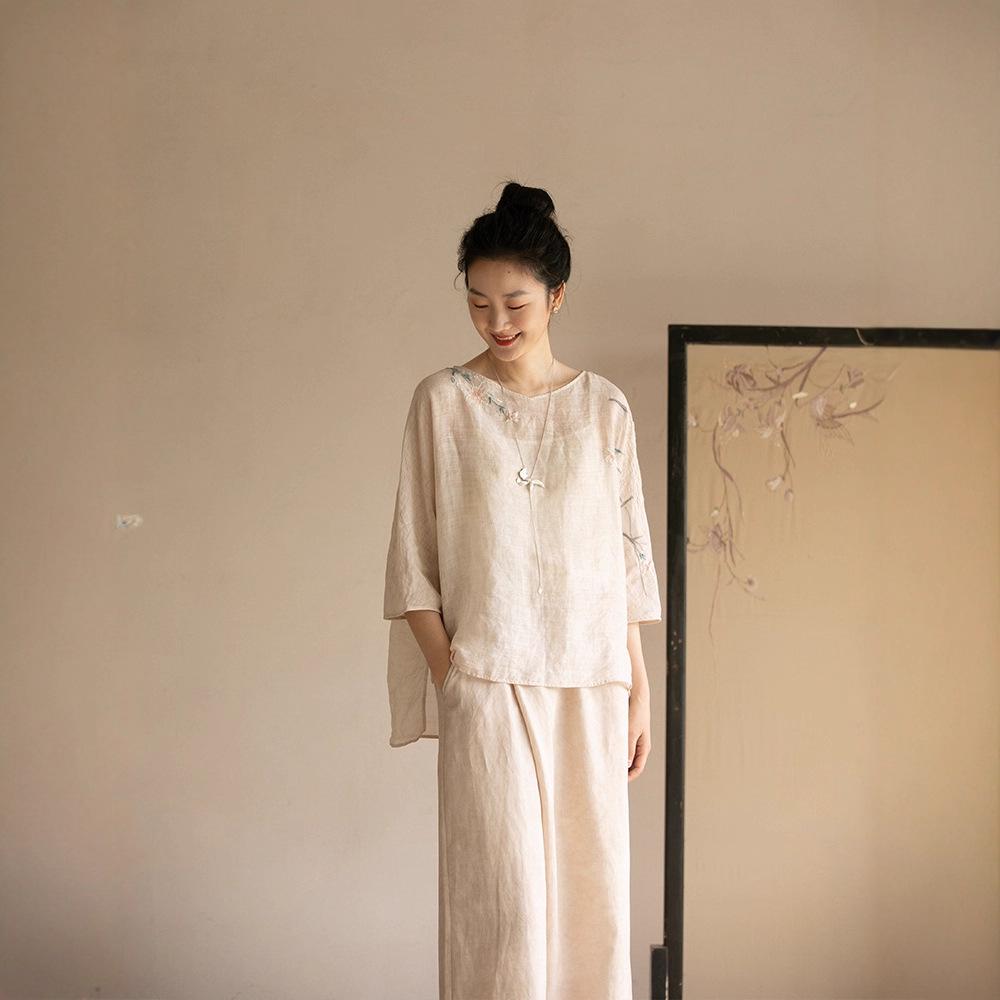 Autumn Artistic Embroidery Ramie Shirt - Zen Tea-Inspired Retro Loose Chinese Top