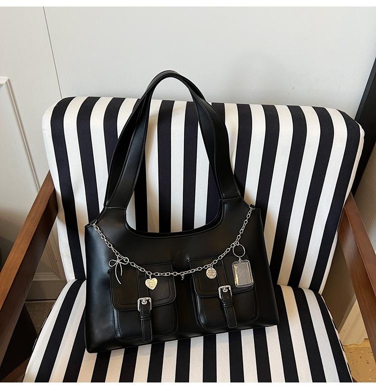 

Multi-pocket commuter tote bag, new versatile trend backpack, women s large-capacity fashion women s bag чорний