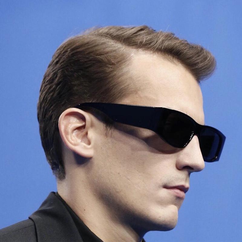 New Square Sunglasses Personality Large Frame Wide Leg Sun Glasses Fashion INS Sunshade Sunscreen Advanced Eyelasses