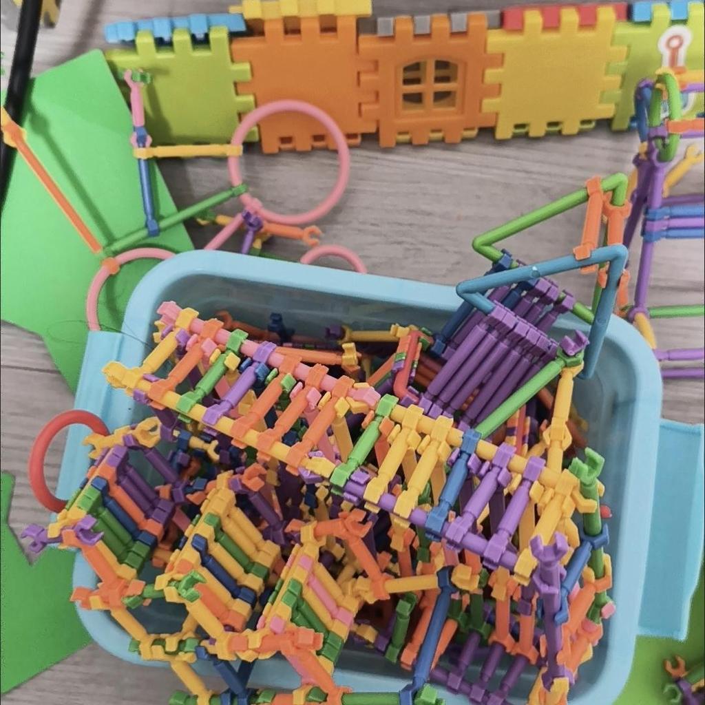 Kids DIY Straw Building Blocks, STEM Educational Magic Sticks, Creative Interlocking Construction Toys for Toddlers