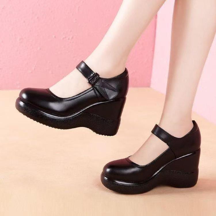 Nuove Scarpe Basse in Pelle Donna Mary Janes Autunno Tacchi Alti Zeppe Piattaforma Scarpe Mamma Ufficio 2026