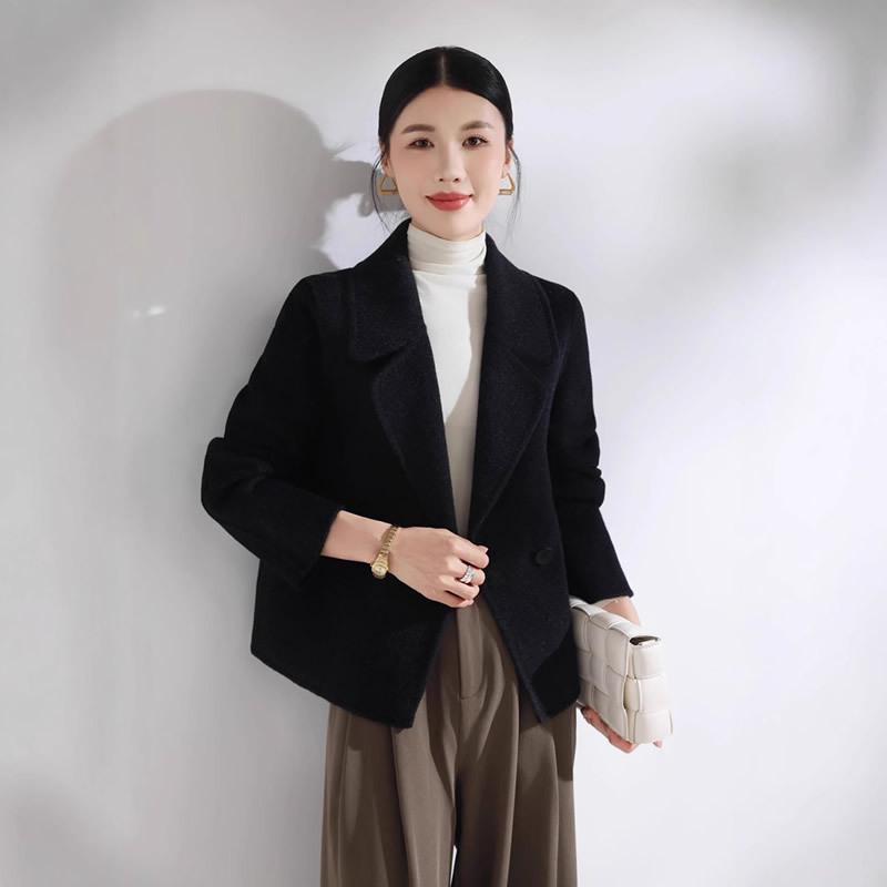 2025 Autumn/Winter Korean Style Short Double-Sided Wool Coat for Women - Fashionable, Versatile, and Loose Fit.