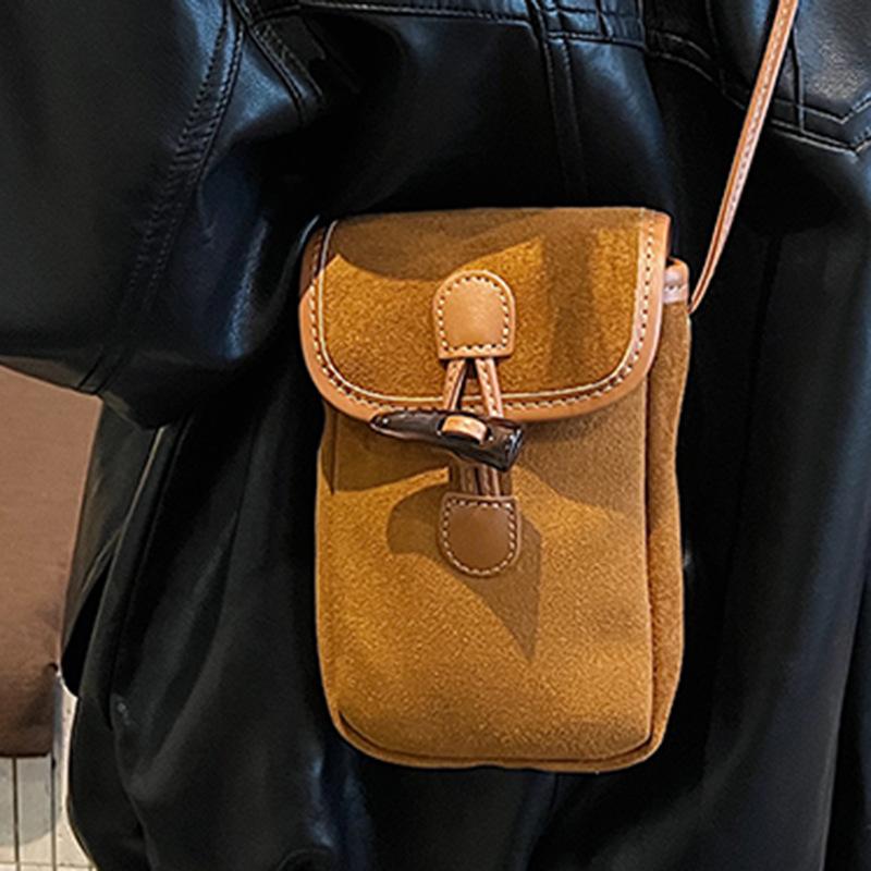 2025 autumn new hair bag contrasting color simple casual shoulder crossbody small bag women's retro furry bag