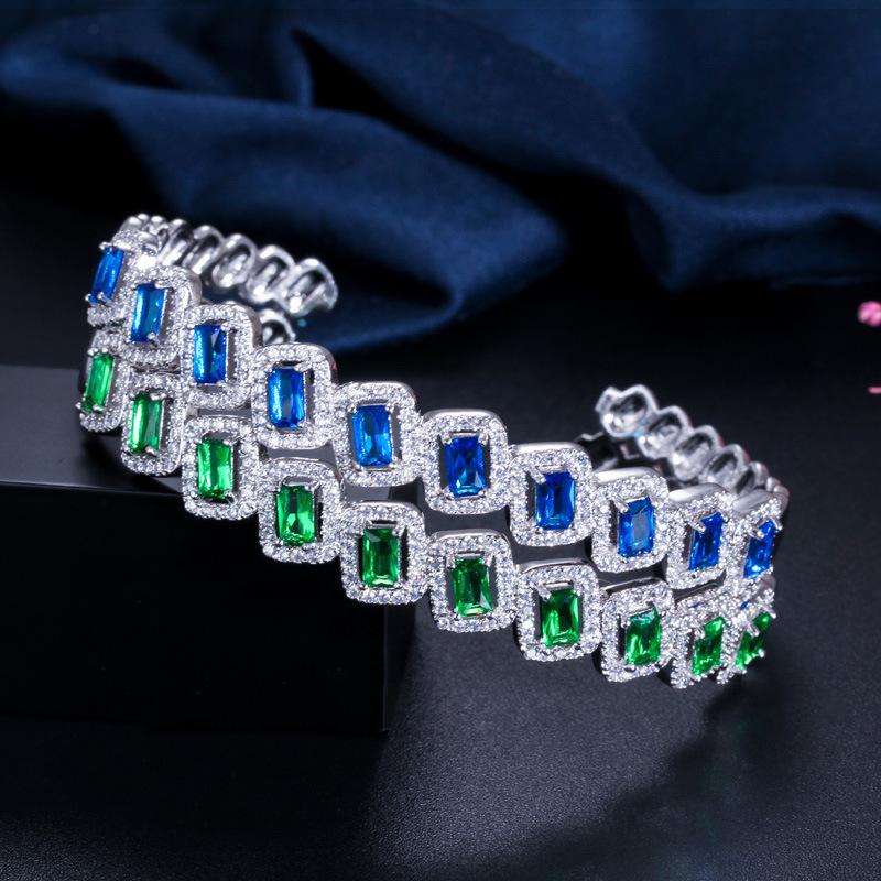 S0149 Delicate Hand Jewelry, Micro-Inlaid Zircon Bracelet