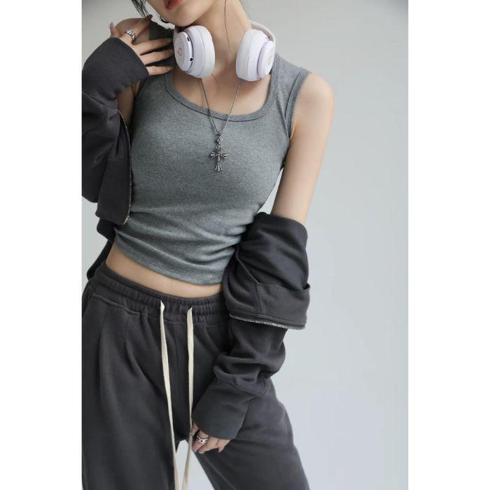 Women's Wide-Shoulder Slim-Fit Tank Top - Stylish, Versatile Summer Base Layer