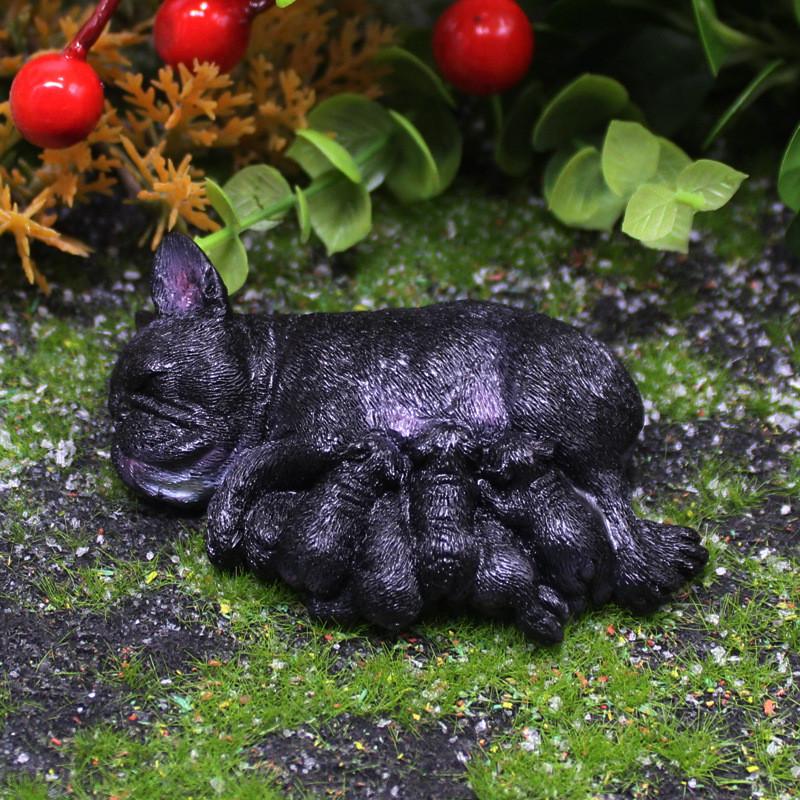 Französische Bulldoggenwelpe Harzskulptur Figur für Feiertagsdekorationen Geschenke