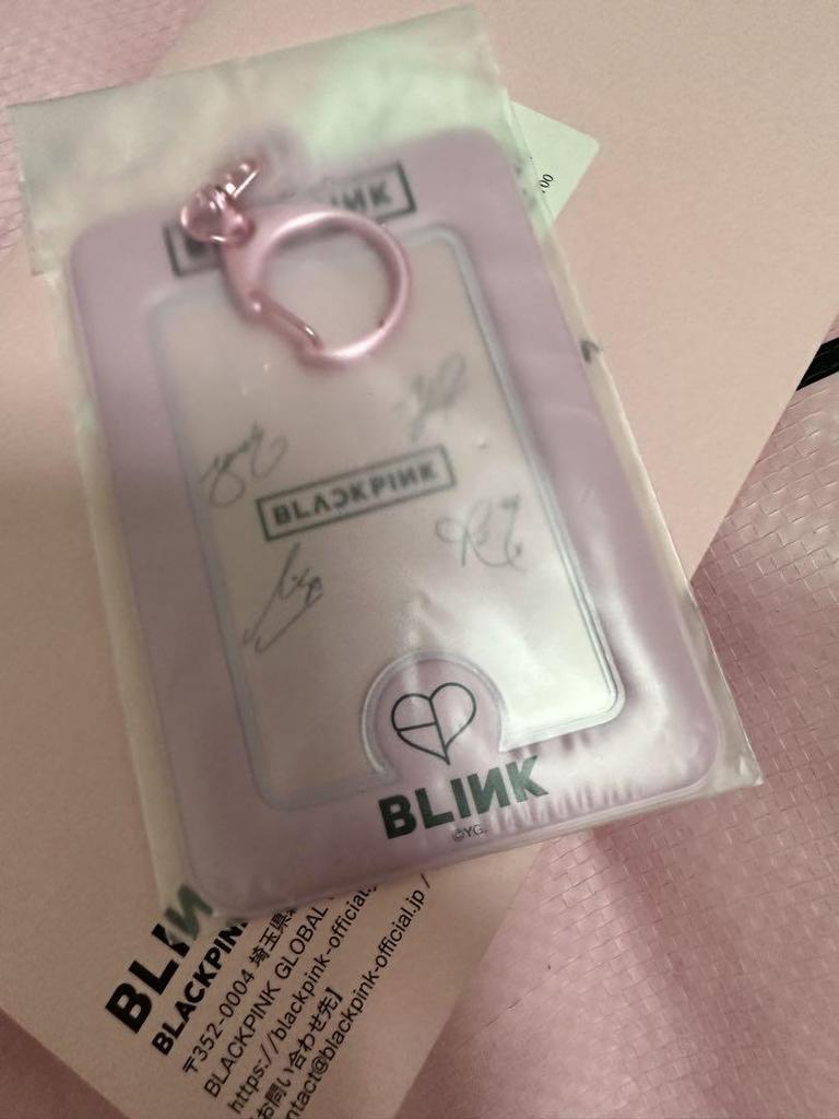 [USED] Price Reduced! BLACKPINK Light Stick Ver.2 with Premium Bonus