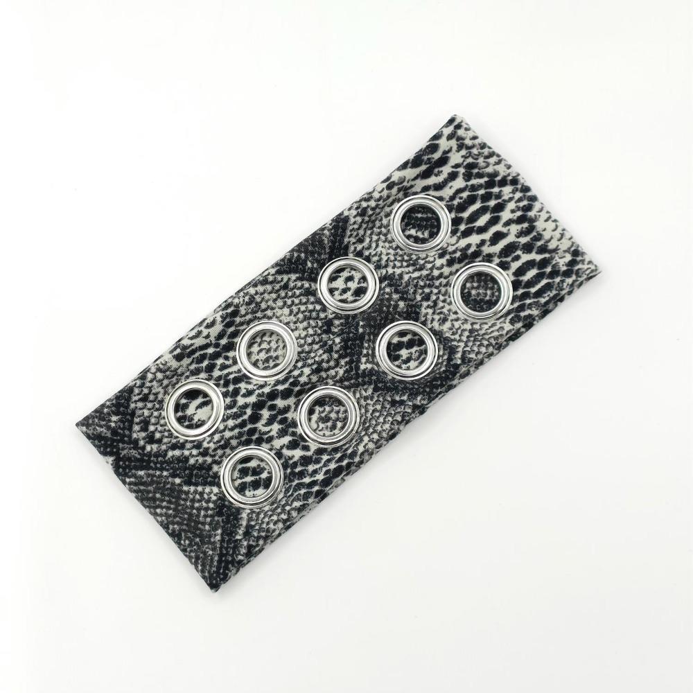 Steampunk Punk Kopftuch mit Ösen Metall Grunge Stil Stirnbänder Haarstyling-Accessoire