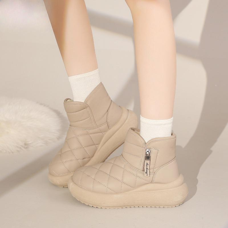 2025 New Women Winter Snow Boots Velvet Plush Warm Platform Casual Cottom Shoes Outdoor Non Slip Waterproof Women High Top Boots