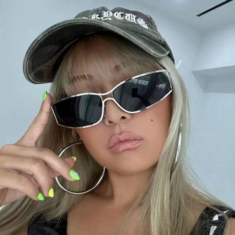 Exquisite Fashion Items Women's Silver/Red Y2k Sunglasses Color Hollowed Out Future Sense Of Technology Girls Net Sunglasses Sunglasses Trendy Men